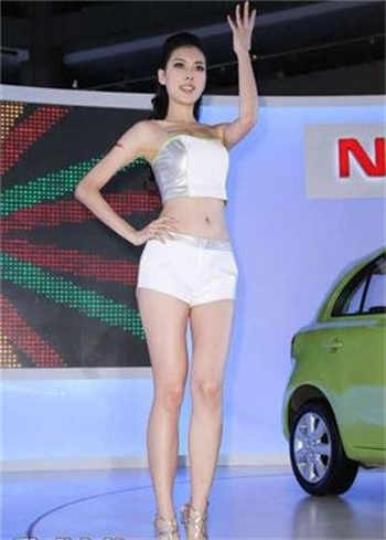 主人公是夜墨轩沈琦的小说