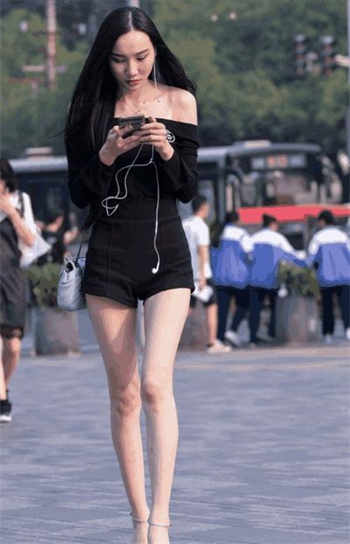 小茉莉迅猛龙抖音号