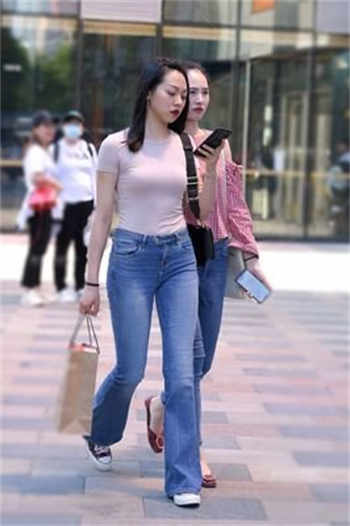 给女朋友留言短句暖心