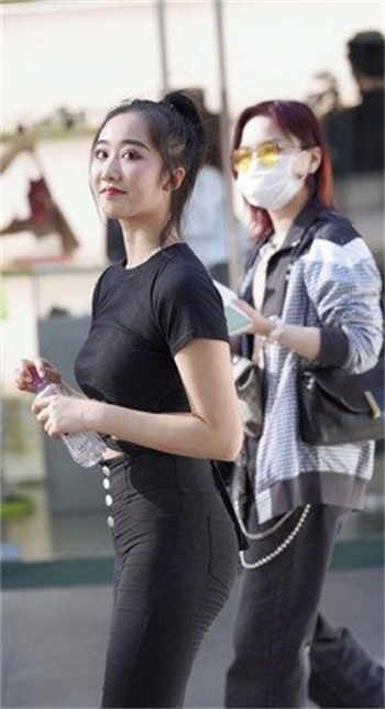 女公务员的堕落杨倩
