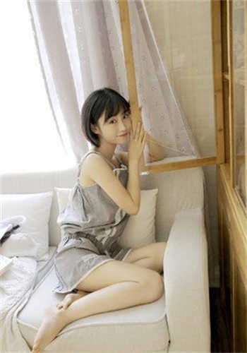 女士站立小便器恶心
