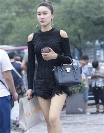 台湾圣诞节麋鹿装女主