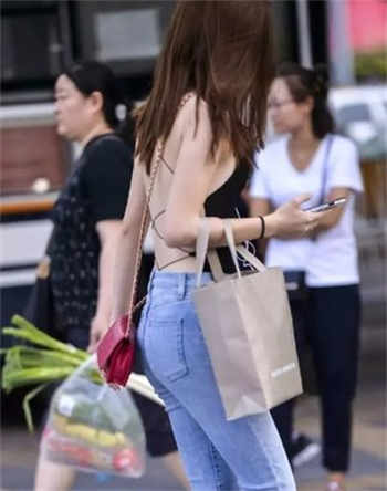 女女恋舌吻视频大全