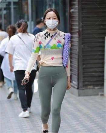 大床咯吱晃动低喘