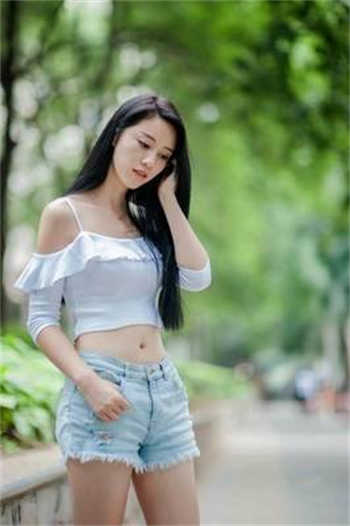 俄罗斯老太太怍爱视频